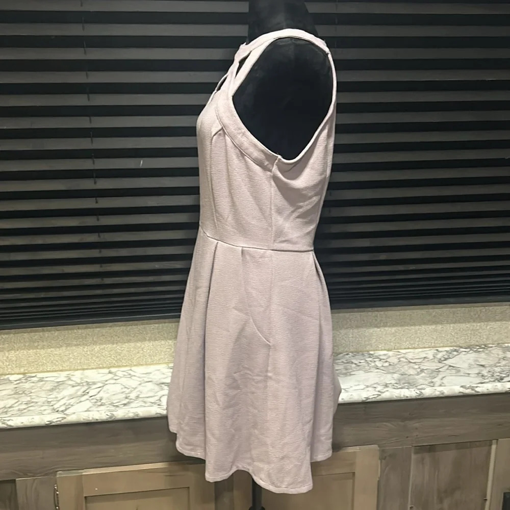 Speechless Women’s Dusty Pink Cage-Front Fit & Flare Dress w Pockets Large - Picture 6 of 13
